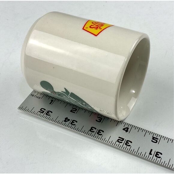 Dennys Restaurant Heat Changing BAH HUMBUG Scrooge Heat Active Coffee Cup Mug DR - Picture 6 of 6